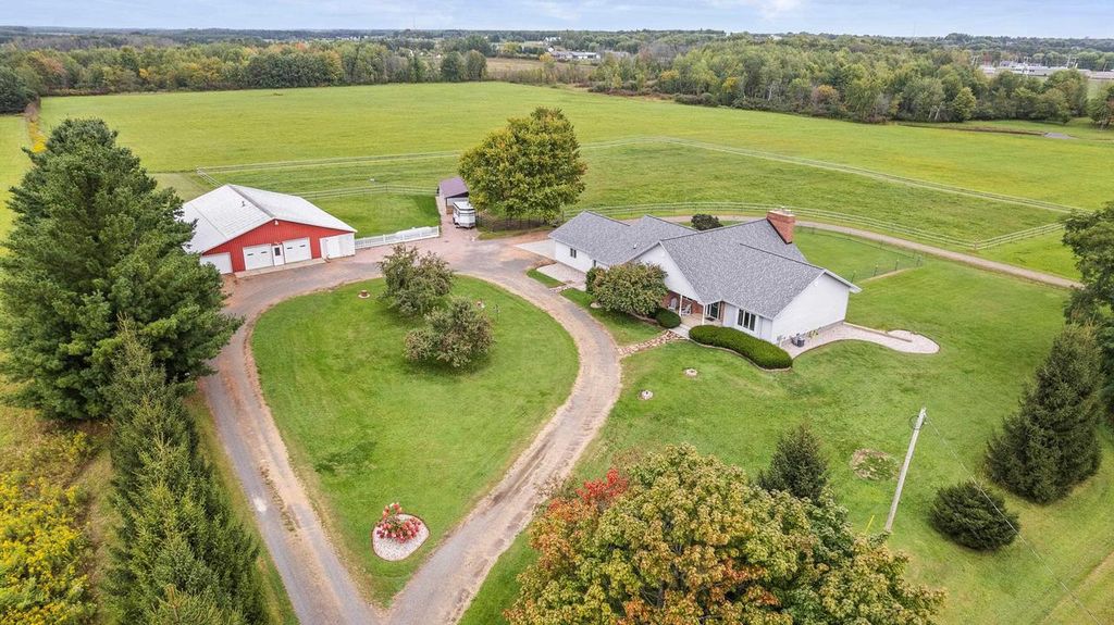 Photo of 1898 Maple ROAD, Rudolph, WI 54475 (MLS # 22504595)