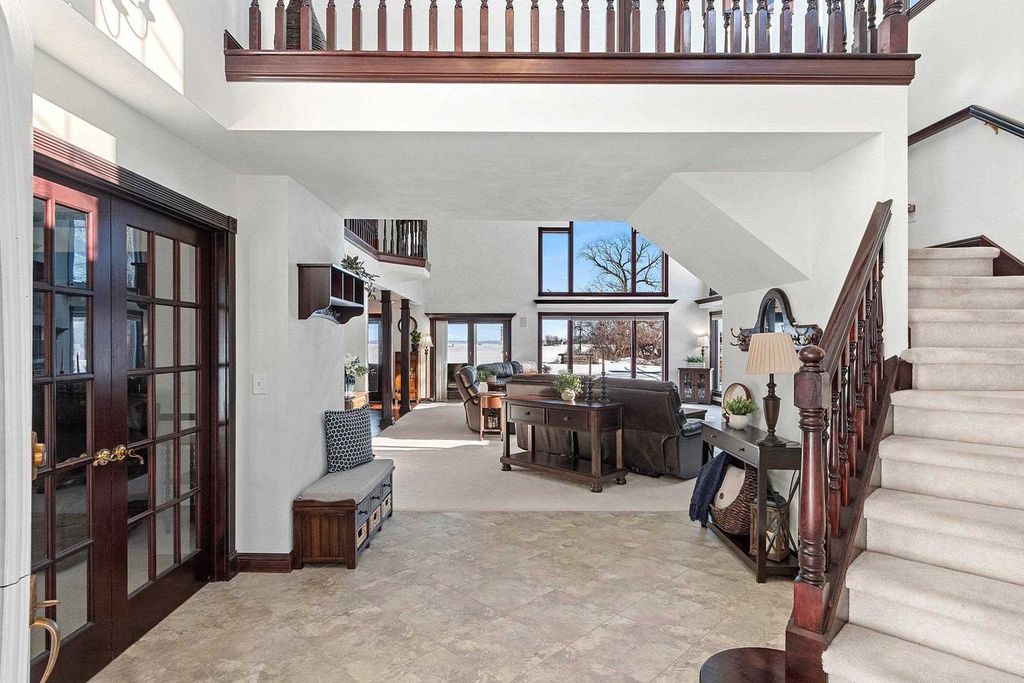 Photo of 2710 Shorewood DRIVE, Oshkosh, WI 54901 (MLS # 50320822)