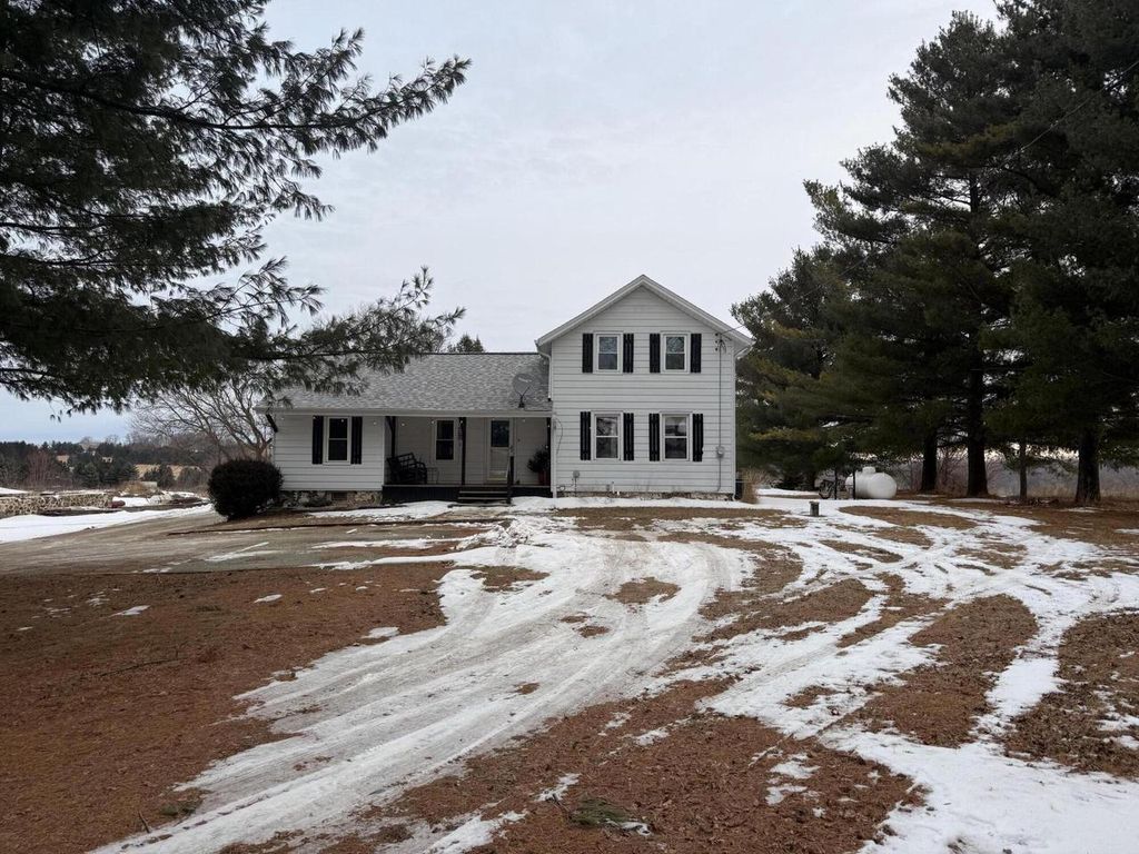 Photo of W5608 French ROAD, Johnson Creek, WI 53038 (MLS # 1950103)