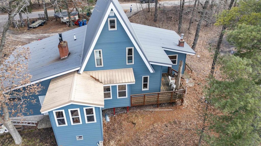 Photo of N4221 Oakland DRIVE, Waupaca, WI 54981 (MLS # 50321970)