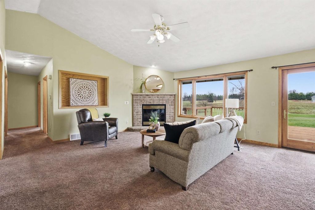 Photo of W4967 Burdick ROAD, Black Creek, WI 54106 (MLS # 50323760)