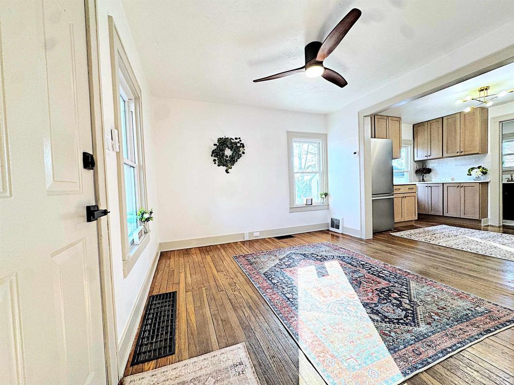 Photo of 1633 Burdick STREET, Oshkosh, WI 54901 (MLS # 50320012)