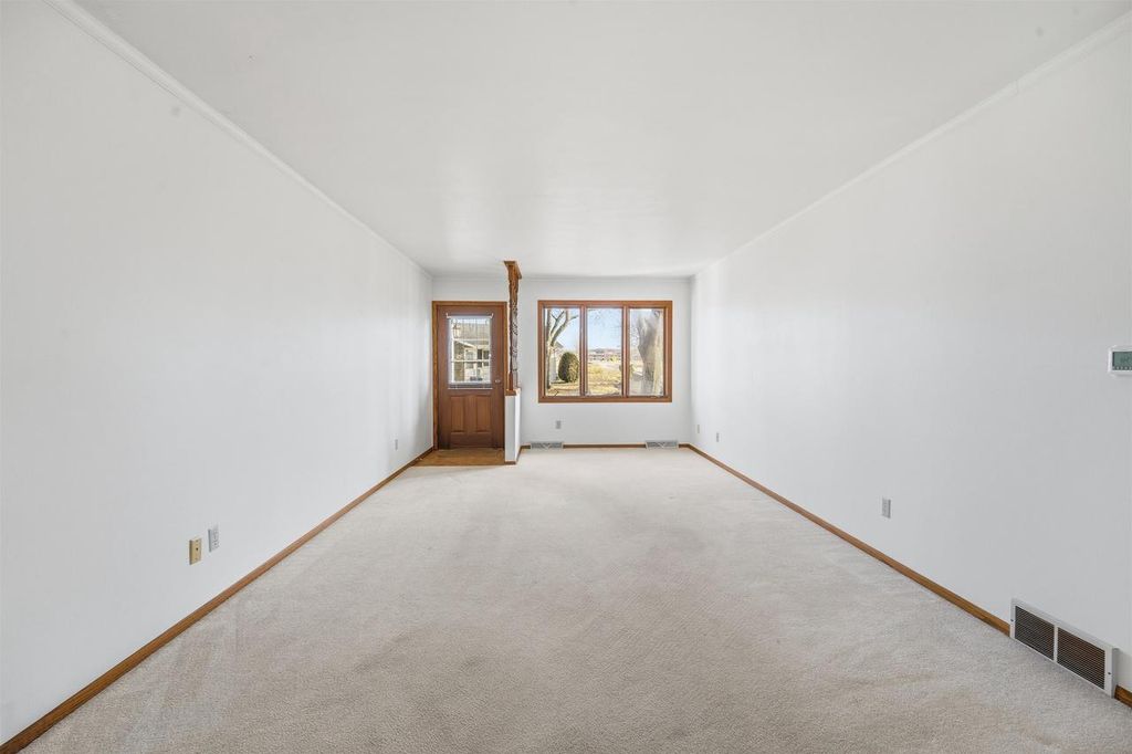 Photo of 637 E Scott STREET, Fond Du Lac, WI 54935 (MLS # 50320007)