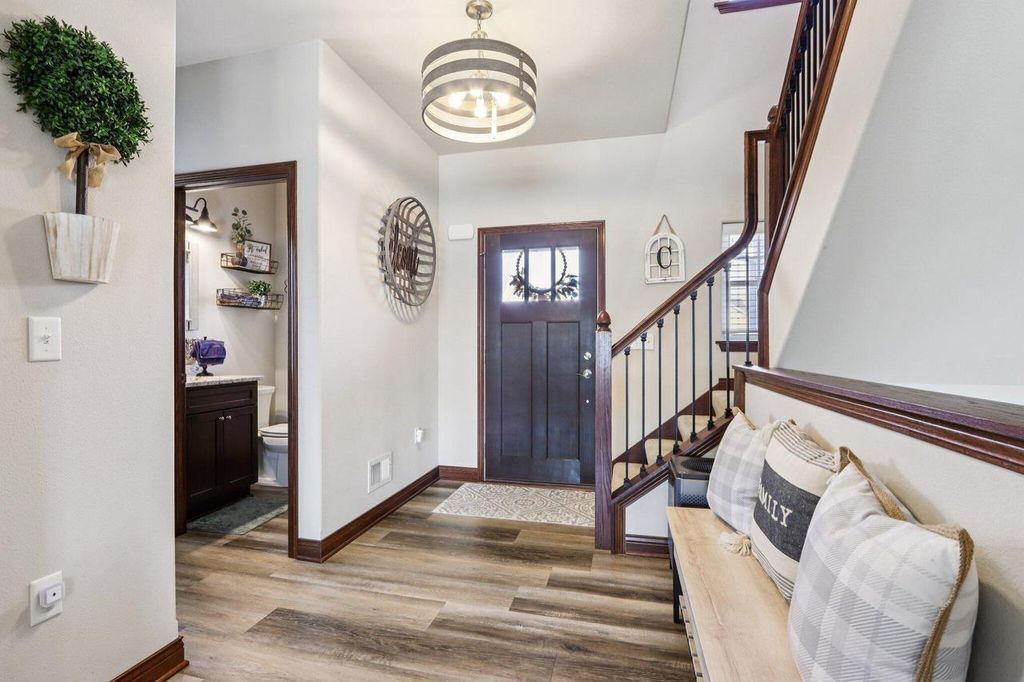 Photo of 526 Spur ROAD, Slinger, WI 53086 (MLS # 1957290)