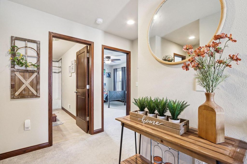 Photo of 526 Spur ROAD, Slinger, WI 53086 (MLS # 1957290)