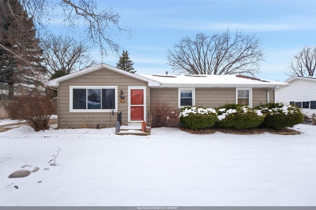 Photo of 1003 Cedar STREET, Little Chute, WI 54140 (MLS # 50321891)
