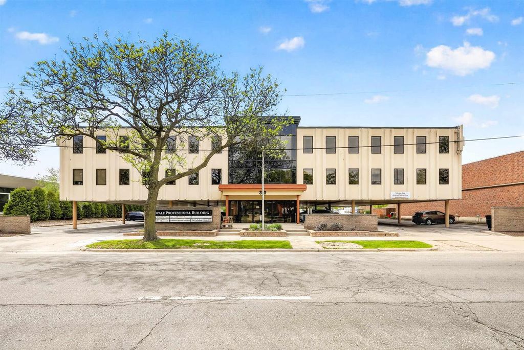Photo of 310 N Midvale BOULEVARD, Madison, WI 53705 (MLS # 2024144)