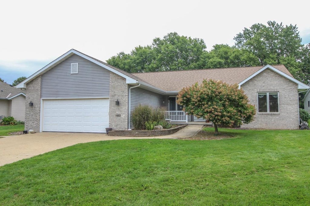 Photo of 1603 Endl BOULEVARD, Fort Atkinson, WI 53538 (MLS # 2032030)