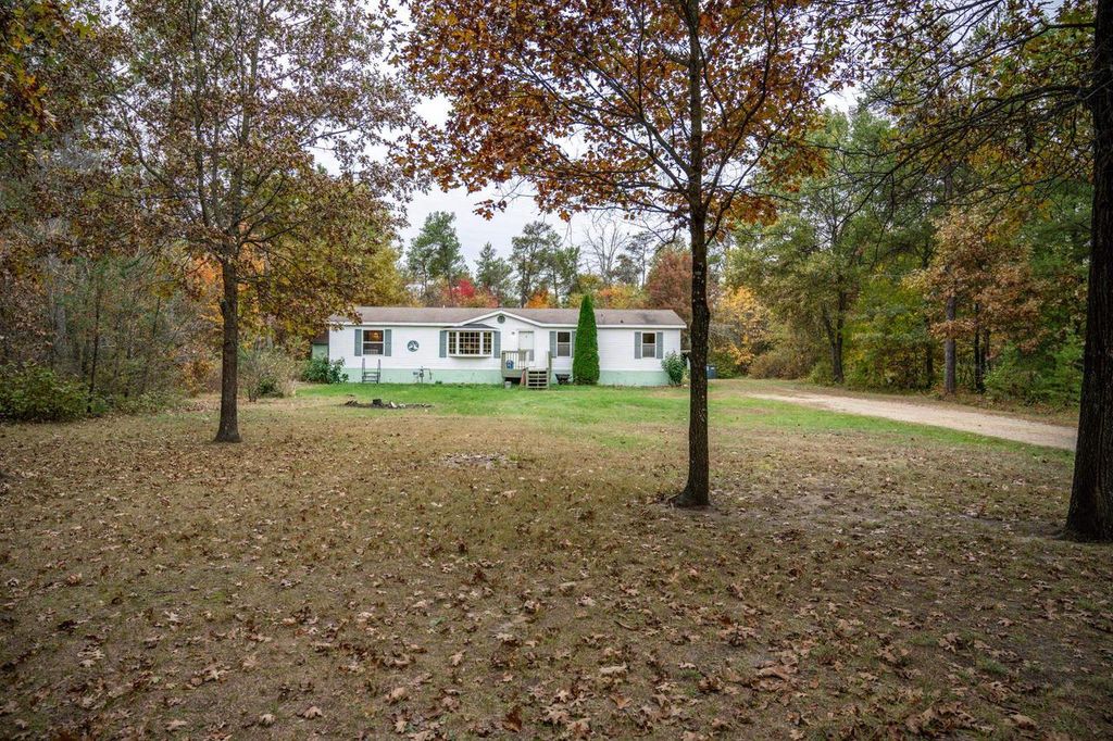 Photo of N8821 Running Bear TRAIL, New Lisbon, WI 53950 (MLS # 2010967)