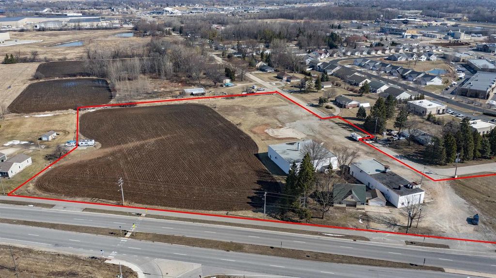 Photo of 1703 N Casaloma DRIVE, Appleton, WI 54913 (MLS # 50322909)