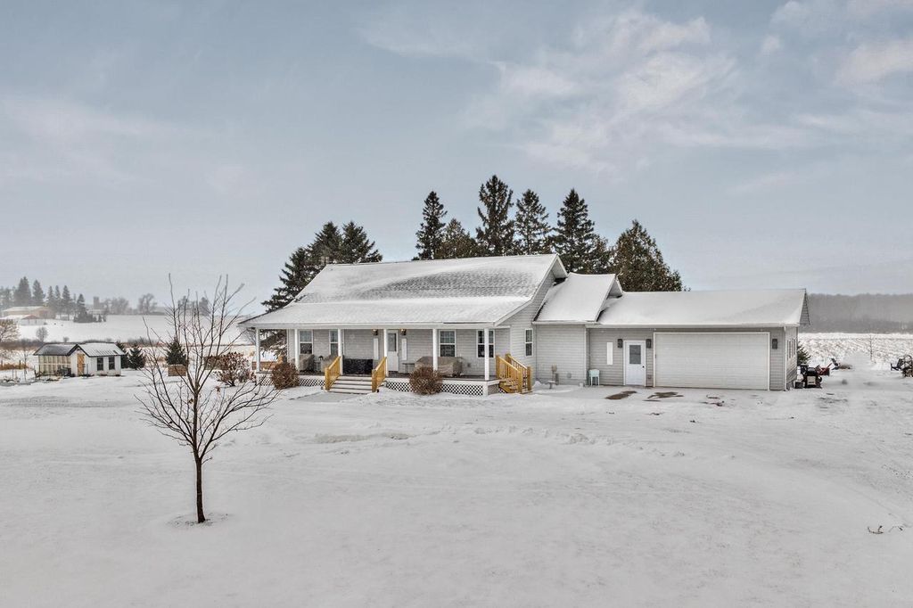 Photo of N925 Gibson DRIVE, Medford, WI 54451 (MLS # 22505630)