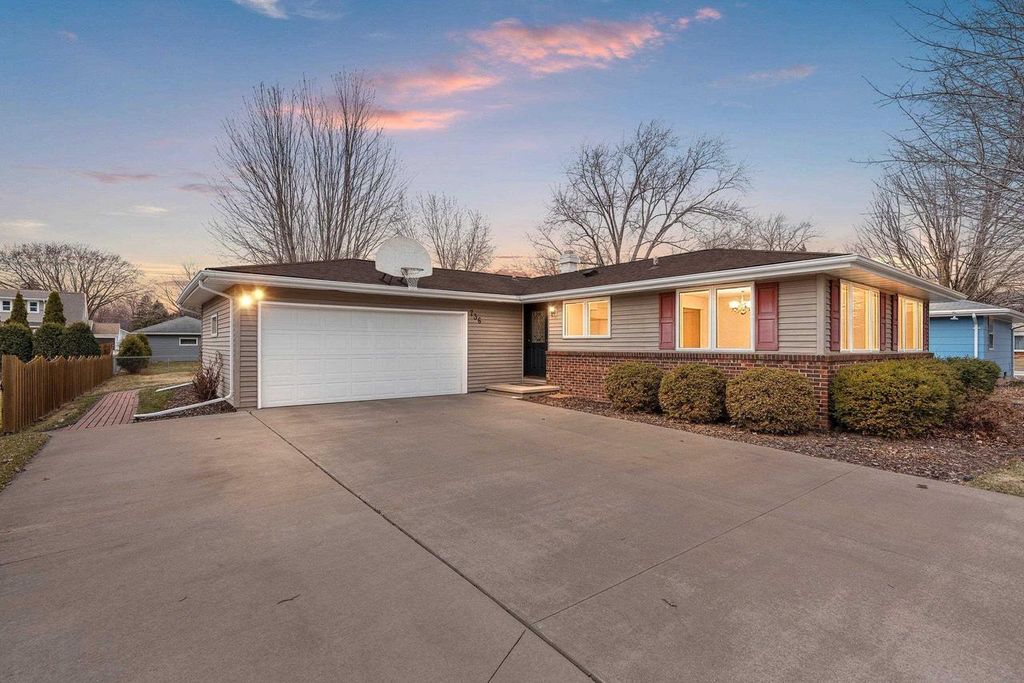 Photo of 736 Melissa STREET, Menasha, WI 54952 (MLS # 50324456)
