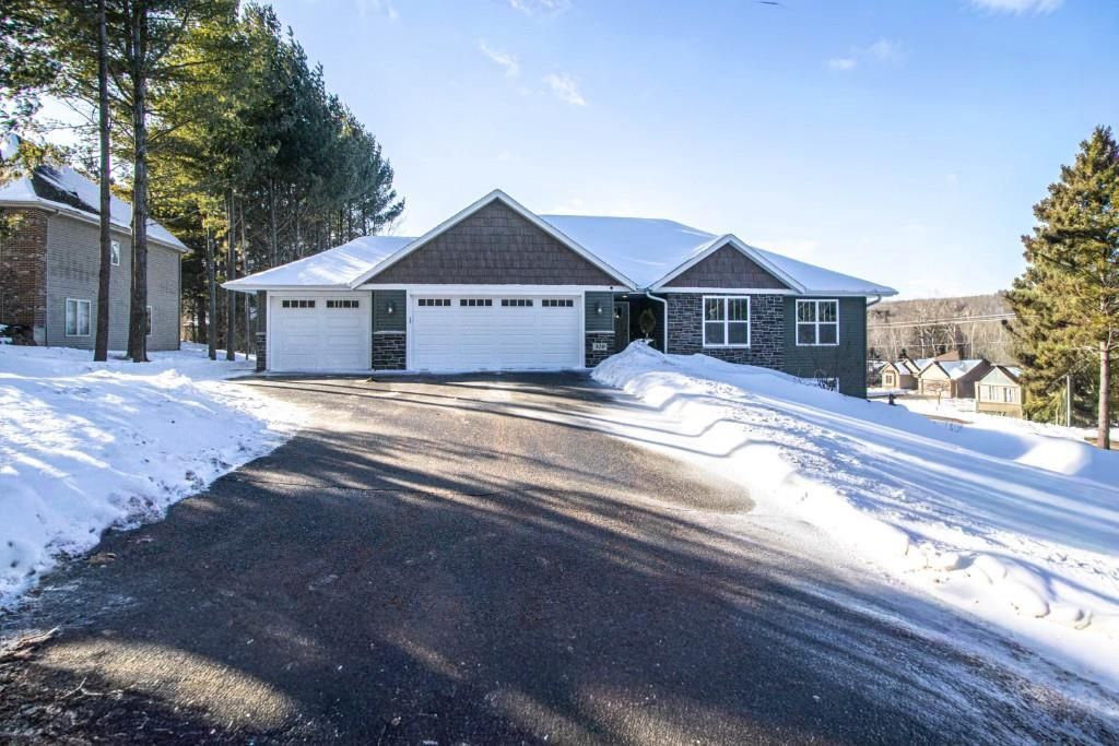 Photo of 320 N 36th AVENUE, Wausau, WI 54401 (MLS # 22600487)