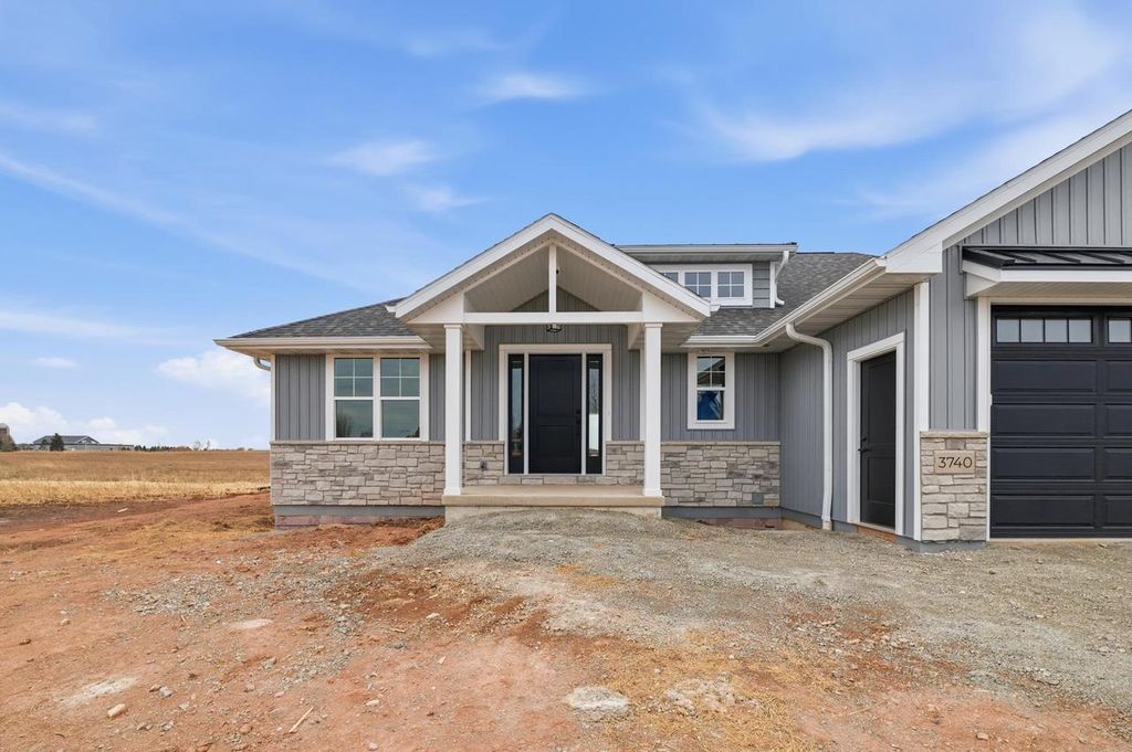 Photo of 3740 Edwina DRIVE, De Pere, WI 54115 (MLS # 50321819)