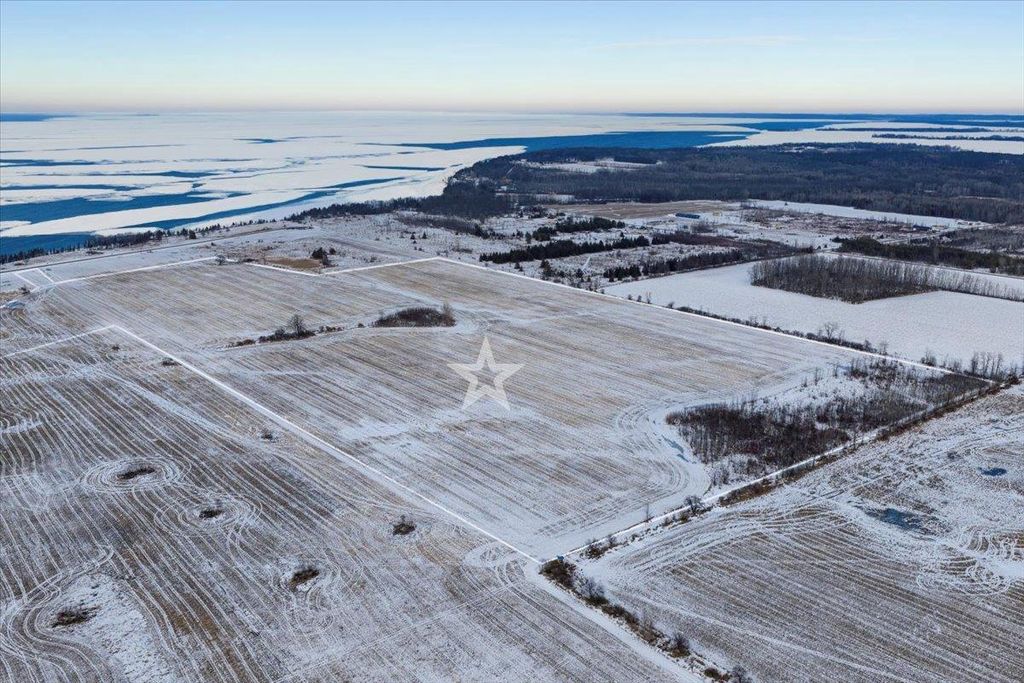 Photo of Debroux COURT, Sturgeon Bay, WI 54235 (MLS # 50320126)