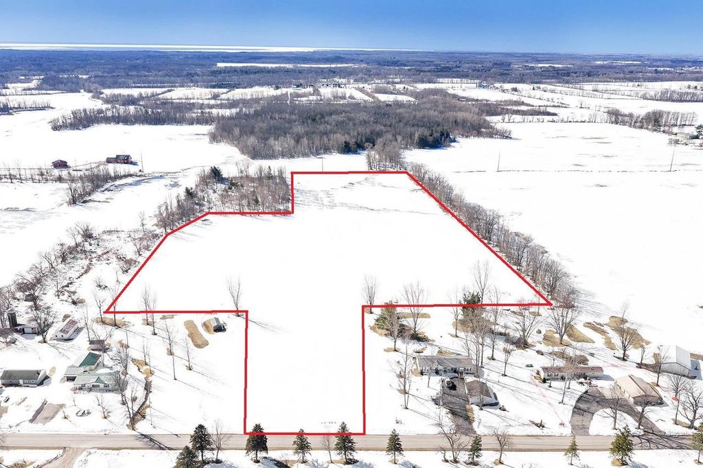 Photo of Logtown ROAD, Oconto, WI 54153 (MLS # 50322753)