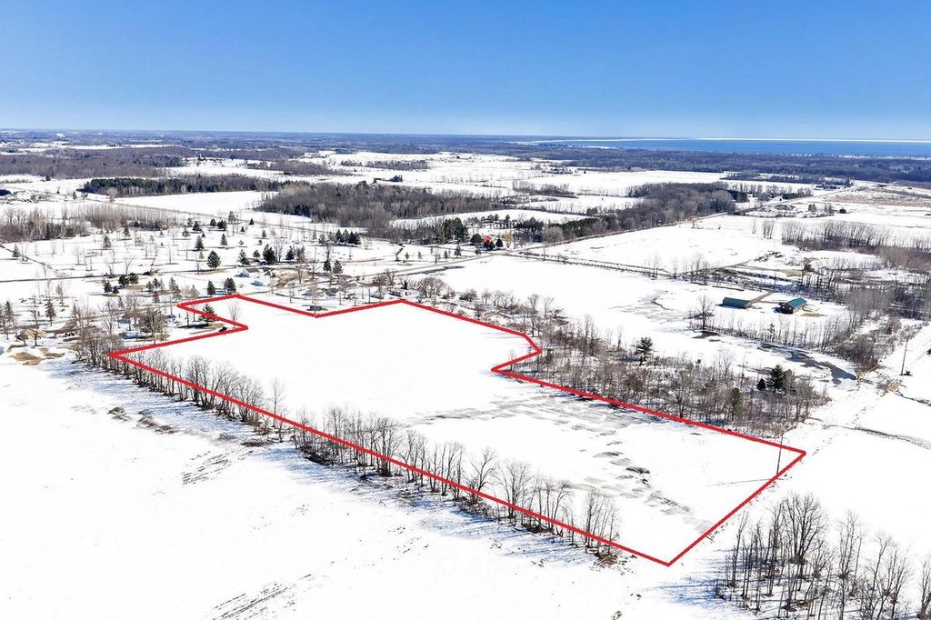 Photo of Logtown ROAD, Oconto, WI 54153 (MLS # 50322753)
