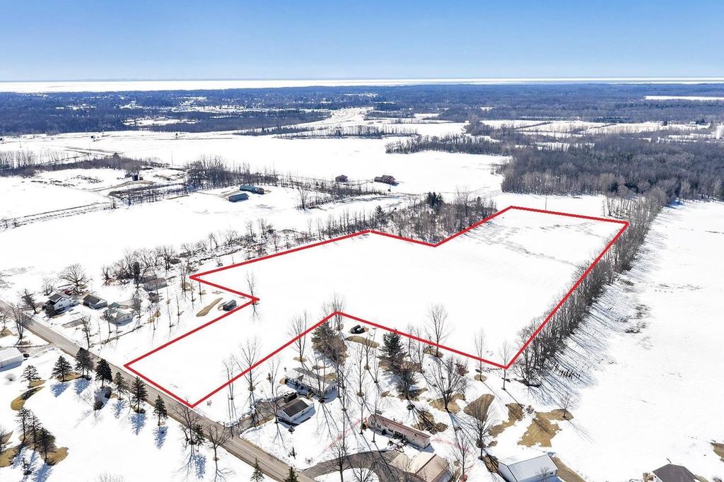 Photo of Logtown ROAD, Oconto, WI 54153 (MLS # 50322753)