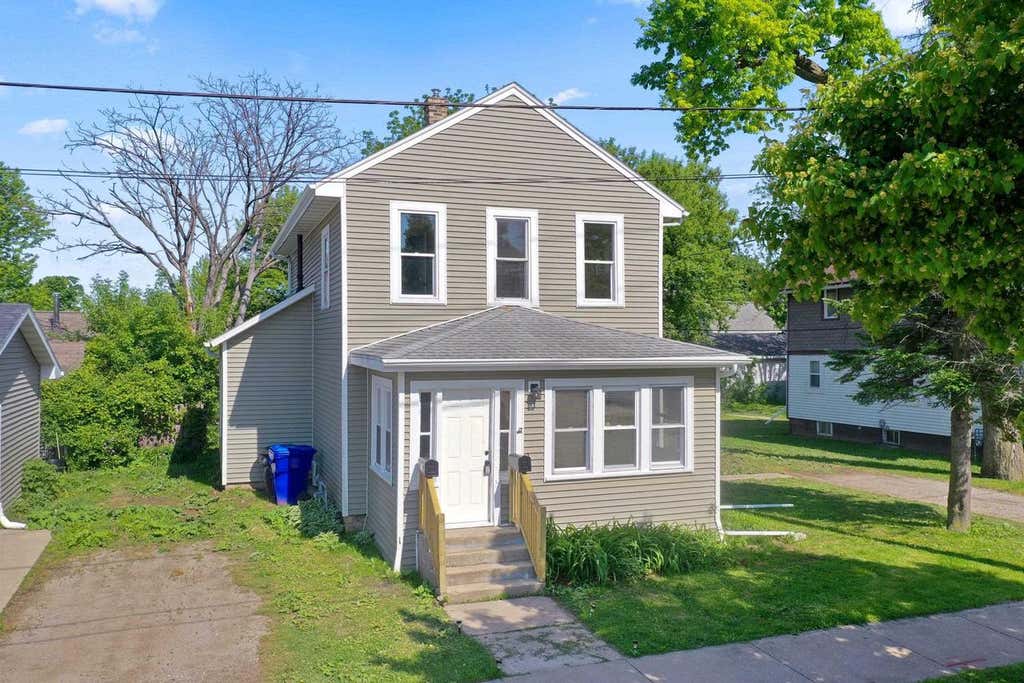 Photo of 714 N Bateman STREET, Appleton, WI 54911 (MLS # 50329409)