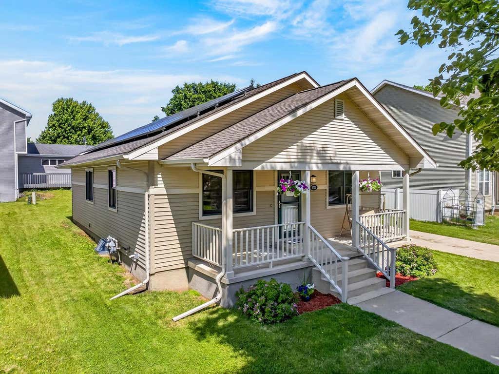 Photo of 4722 Freese LANE, Madison, WI 53718 (MLS # 2026060)
