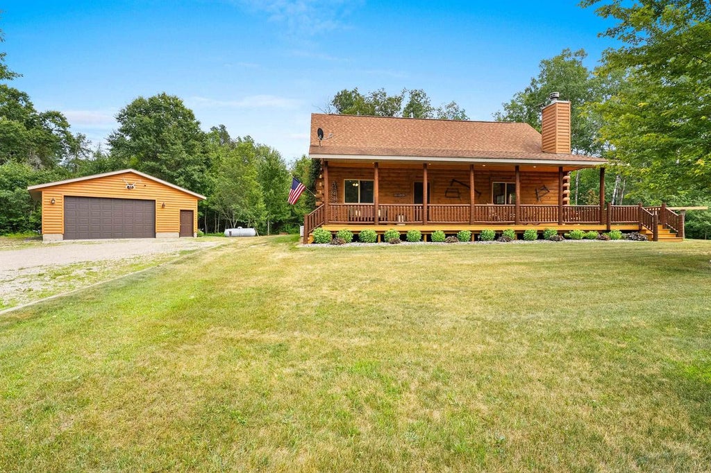 Photo of W13501 Merlin LANE, Crivitz, WI 54114 (MLS # 50330247)