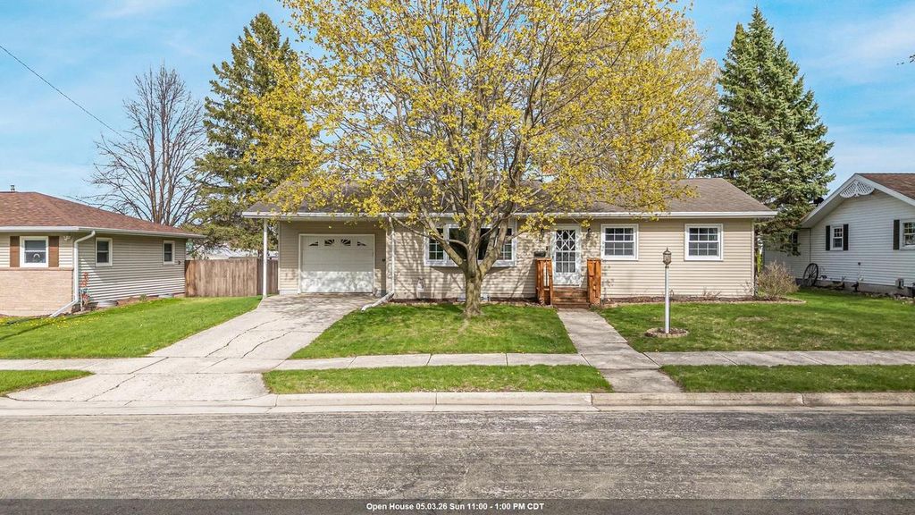 Photo of 510 Reed STREET, Chilton, WI 53014 (MLS # 50324560)