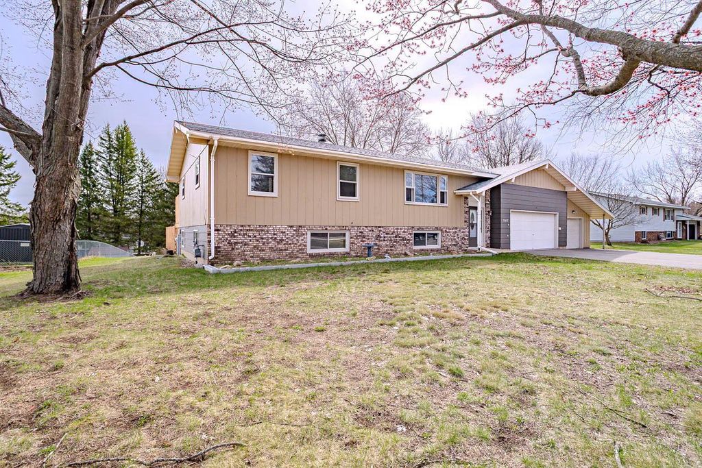 Photo of 5007 Fuller STREET, Weston, WI 54476 (MLS # 22601522)