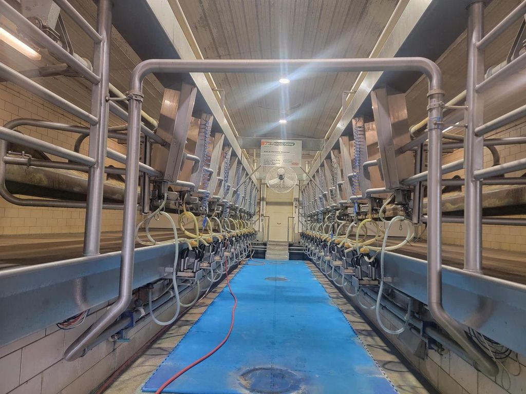 Photo of E8985 County B ROAD, Sauk City, WI 53588 (MLS # 2021045)