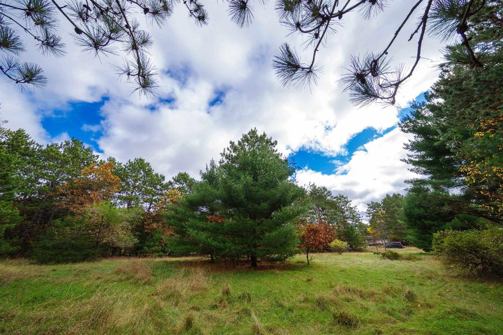 Photo of 000 N Gale DRIVE, Wisconsin Dells, WI 53965 (MLS # 2011337)