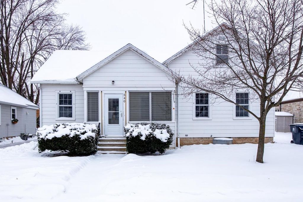 Photo of 540 Elm STREET, Neenah, WI 54956 (MLS # 50319787)