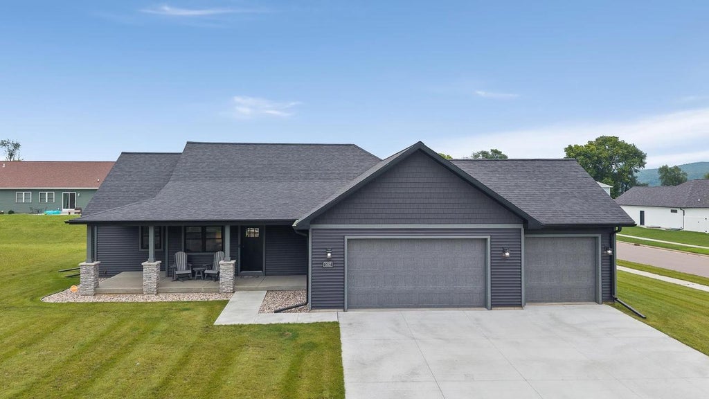Photo of 502 Eisenhower STREET, Baraboo, WI 53913 (MLS # 2030528)