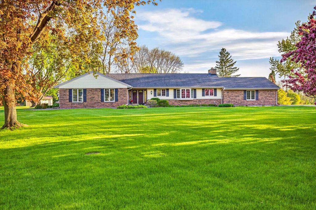 Photo of 3115 Westfield RDG, Neenah, WI 54956 (MLS # 50325560)
