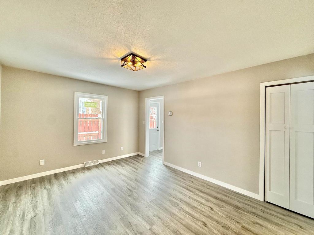 Photo of 2035-2039 Roosevelt AVENUE, Beloit, WI 53511 (MLS # 2013338)