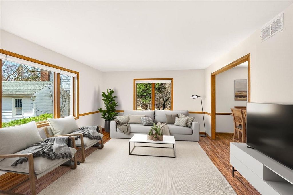 Photo of 1606 Capital AVENUE, Madison, WI 53705 (MLS # 2019612)