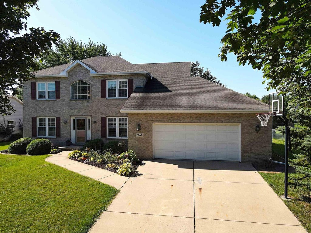 Photo of 1818 Ledgeview ROAD, De Pere, WI 54115 (MLS # 50332583)