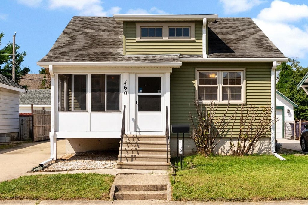 Photo of 460 S Blackhawk STREET, Janesville, WI 53545 (MLS # 2031439)