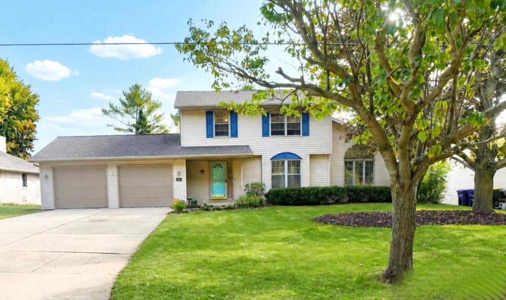 Photo of 2141 South Point ROAD, Green Bay, WI 54313 (MLS # 50334216)