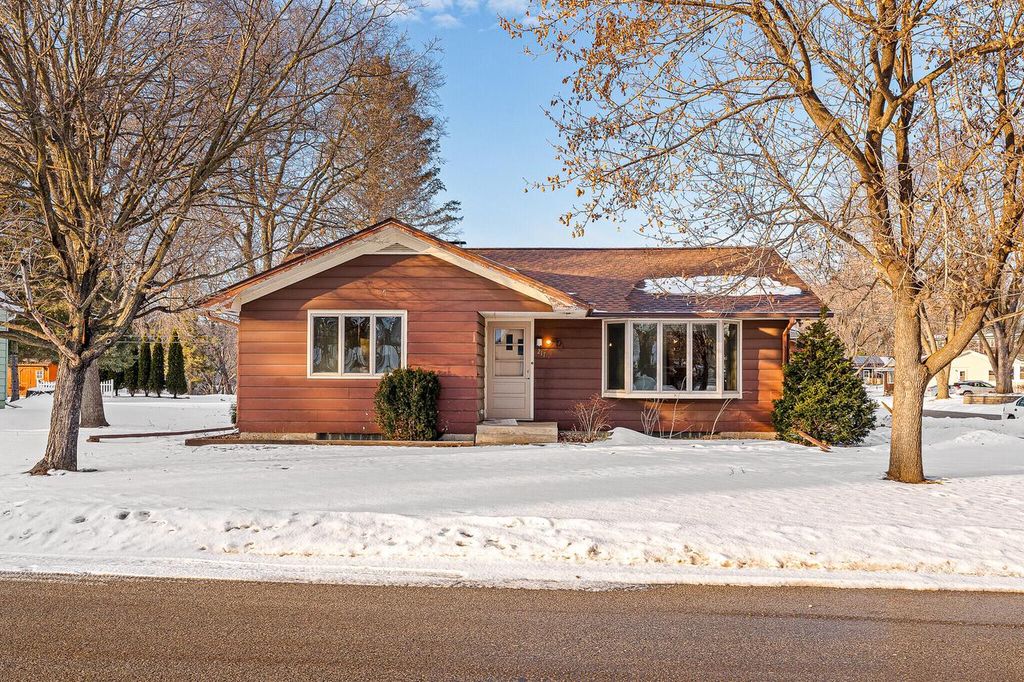 Photo of 217 Lake STREET, Holmen, WI 54636 (MLS # 1948836)