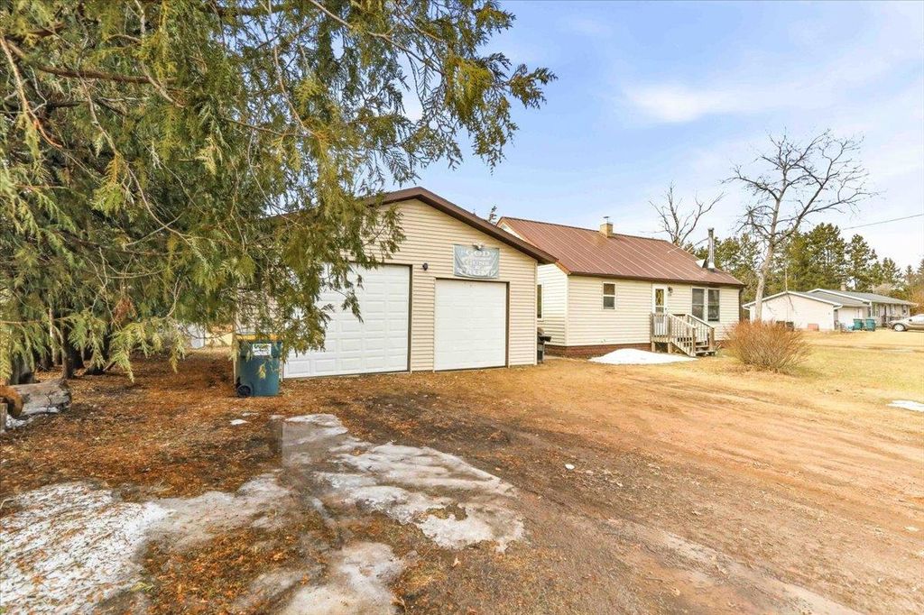 Photo of 9140 County Road Z, Nekoosa, WI 54457 (MLS # 22600694)