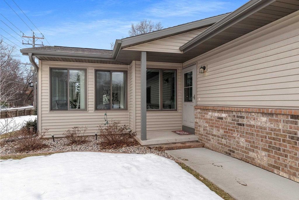 Photo of 1601 Timber TRAIL, Shawano, WI 54166 (MLS # 50322735)