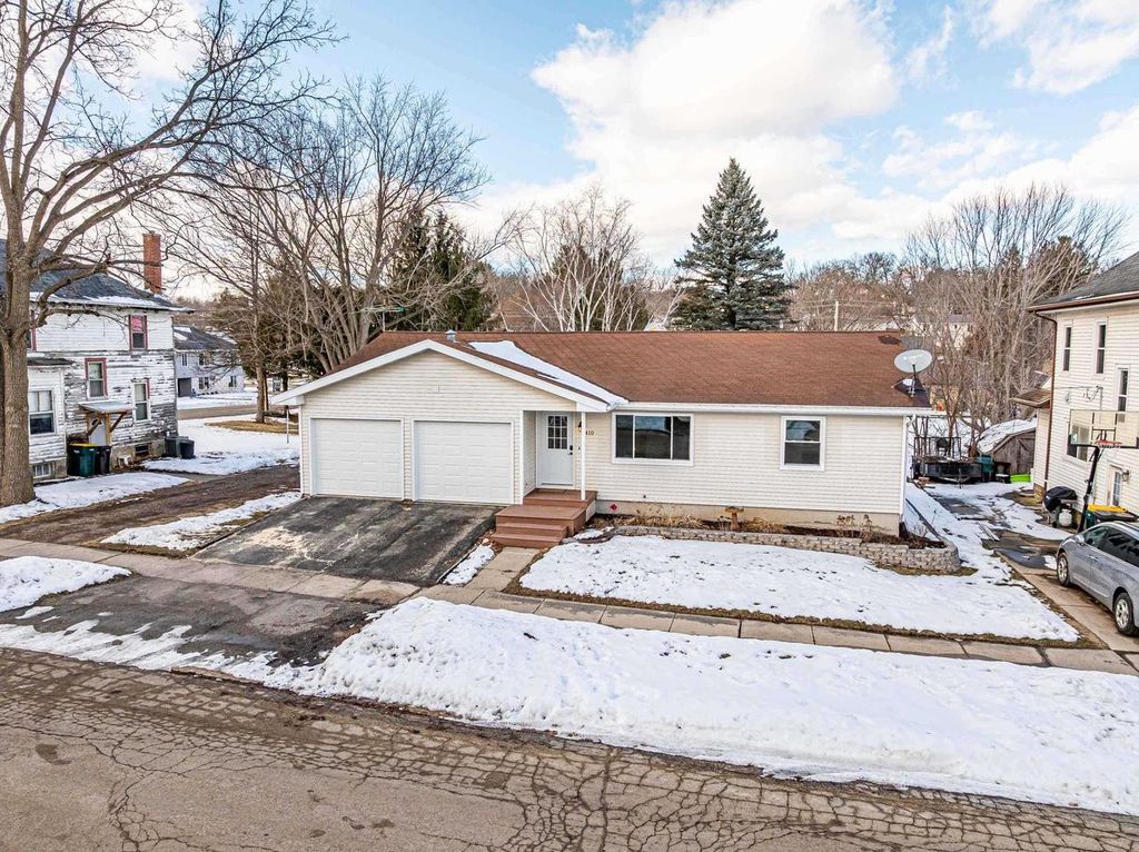 Photo of 410 4th AVENUE, New Glarus, WI 53574 (MLS # 2016040)