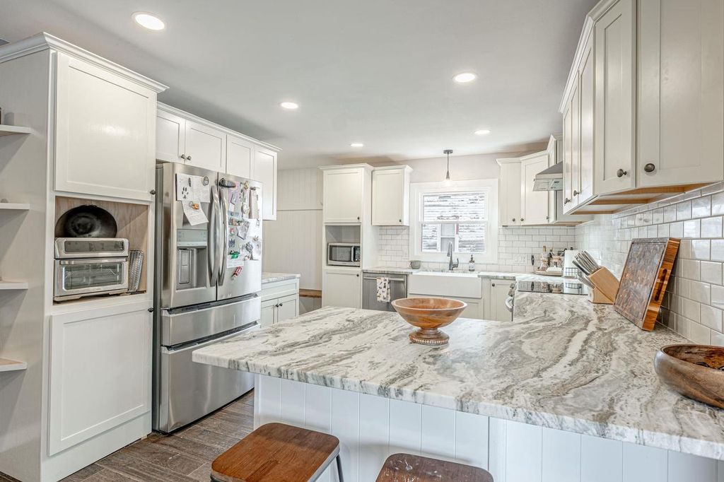 Photo of 410 4th AVENUE, New Glarus, WI 53574 (MLS # 2016040)