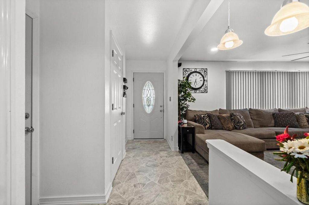 Photo of 2902 23rd STREET, Kenosha, WI 53140 (MLS # 1945922)