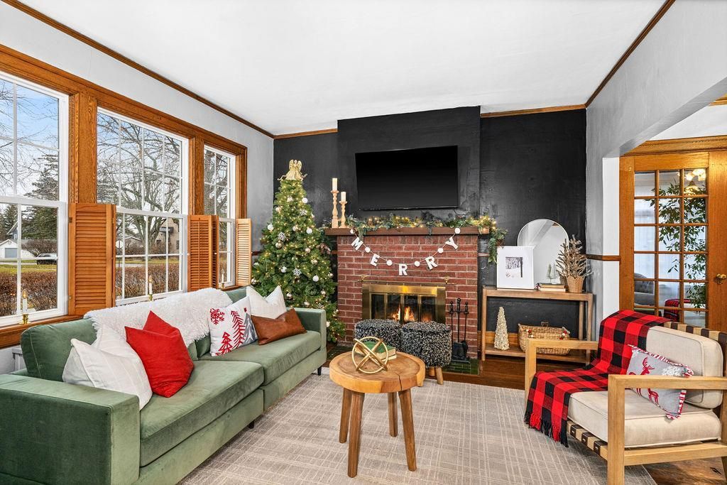 Photo of 2125 Hughitt AVENUE, Superior, WI 54880 (MLS # 6123055)