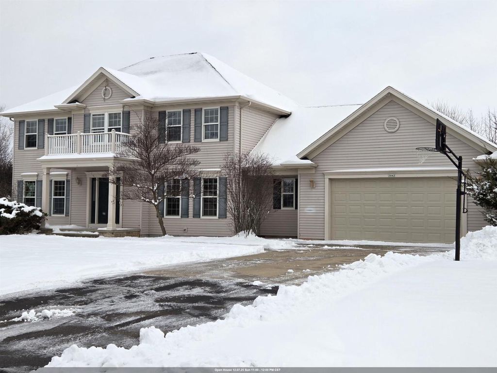 Photo of 3643 Hickory Ridge ROAD, Oshkosh, WI 54904 (MLS # 50318321)