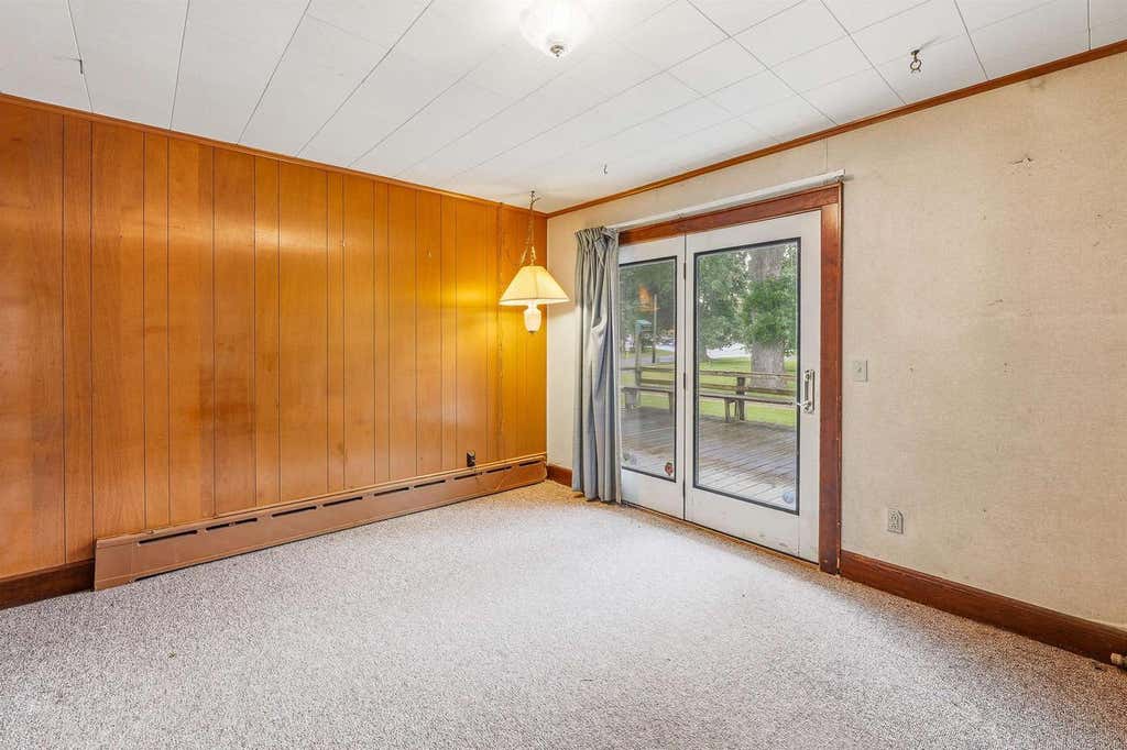Photo of 181 S Main STREET, Markesan, WI 53946 (MLS # 50327386)