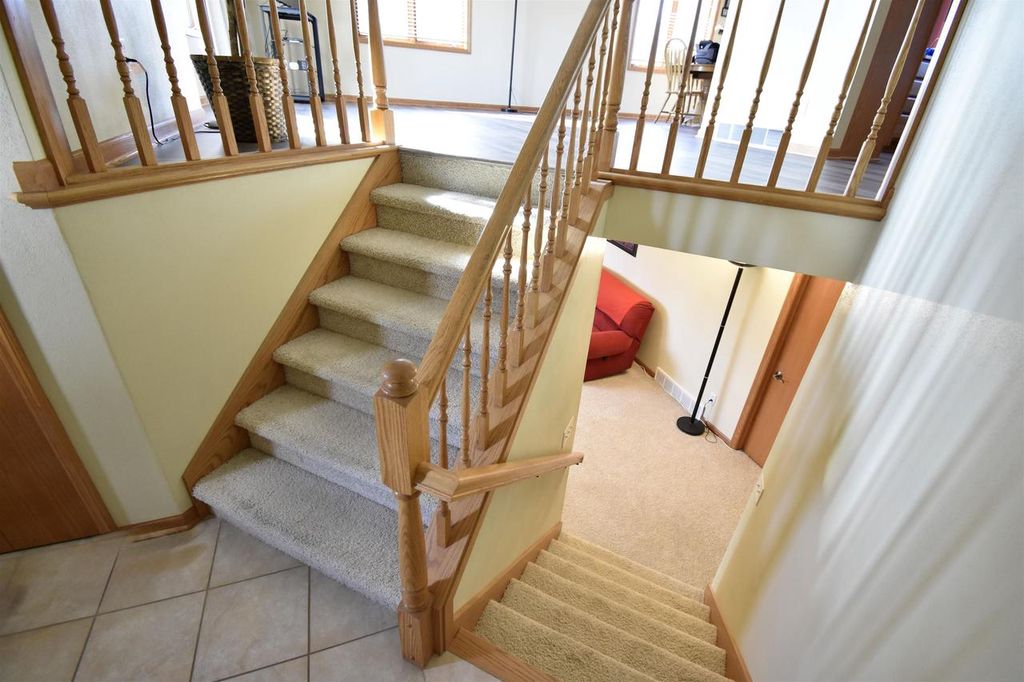 Photo of 602 Stonehaven DRIVE, Sun Prairie, WI 53590 (MLS # 2019591)