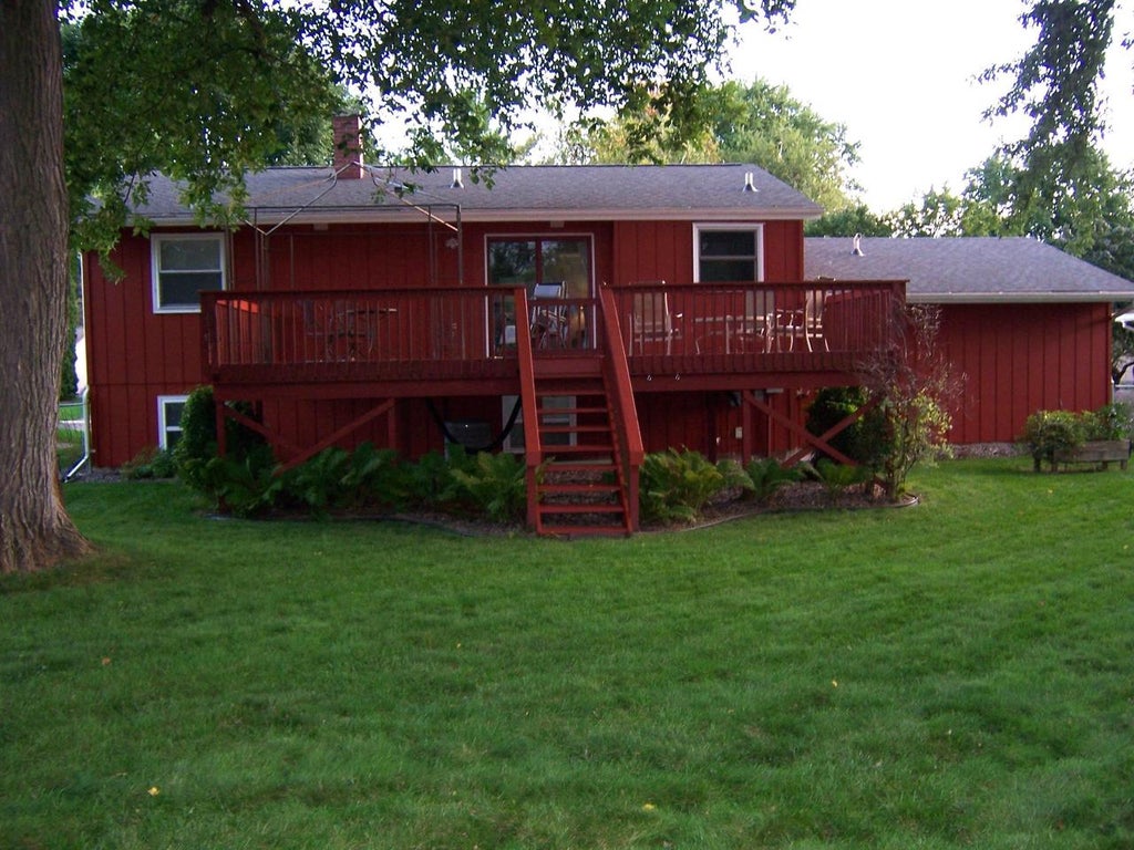 Photo of 5010 Stage House TRAIL, Madison, WI 53714 (MLS # 2033385)
