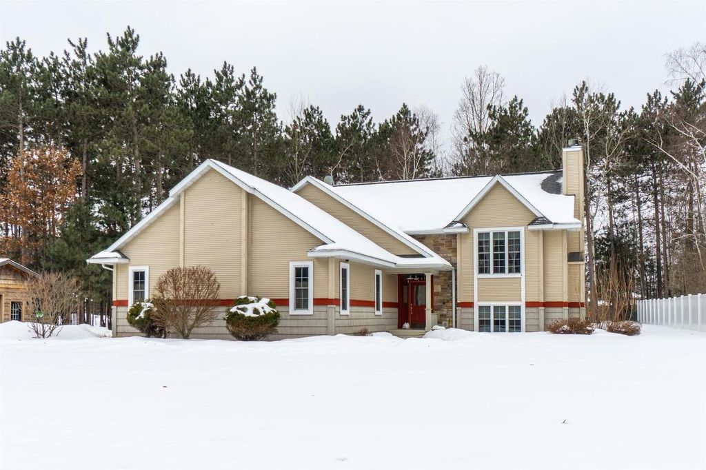 Photo of 1955 Terrebonne DRIVE, Kronenwetter, WI 54455 (MLS # 22600489)