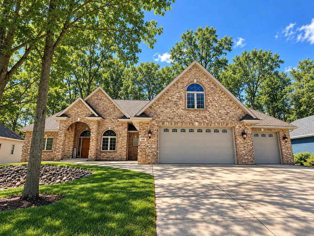 Photo of 448 Harvest ROAD, Green Bay, WI 54302 (MLS # 50333318)